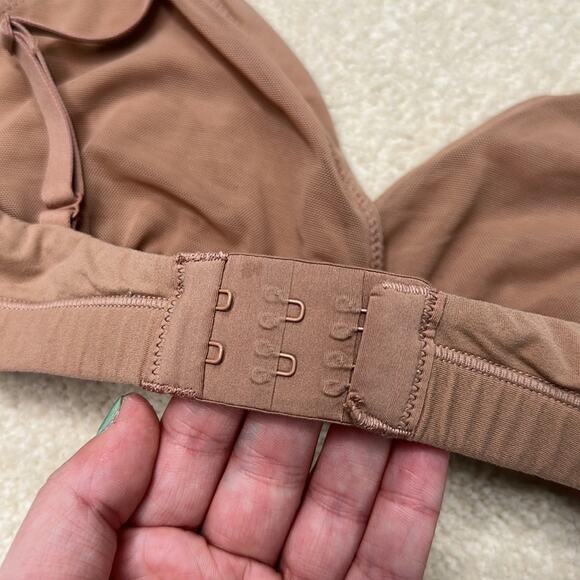 SKIMS: Ochre Bralette - Picture 7 of 7